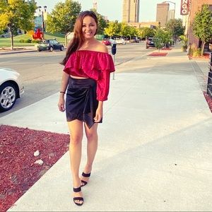 Meet your Posher, Posh